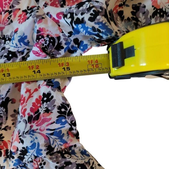 Jane and Delancey Blue White Red Floral Peasant Top Size S - Picture 8 of 8